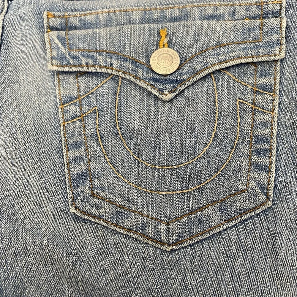 True Religion Men's 31 Blue Denim Shorts Regular Fit Light Wash 5-Pocket Natalie